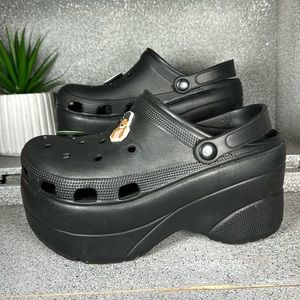 Platform Clogs Size 9- NO CHARMS